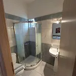 Pavlos 아파트 크리시 아모우디아