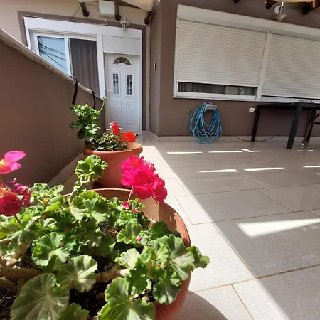 Apartamento Pavlos *