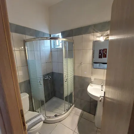 Pavlos Lägenhet Chrisi Ammoudia