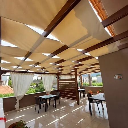 Pavlos Apartamento