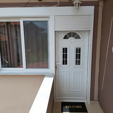 Pavlos Διαμέρισμα *